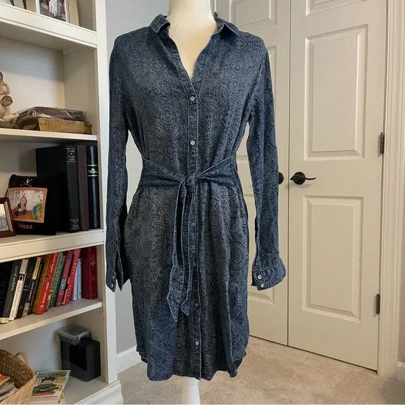 Anthropologie Blue Long Sleeve Dress - Picture 2 of 10